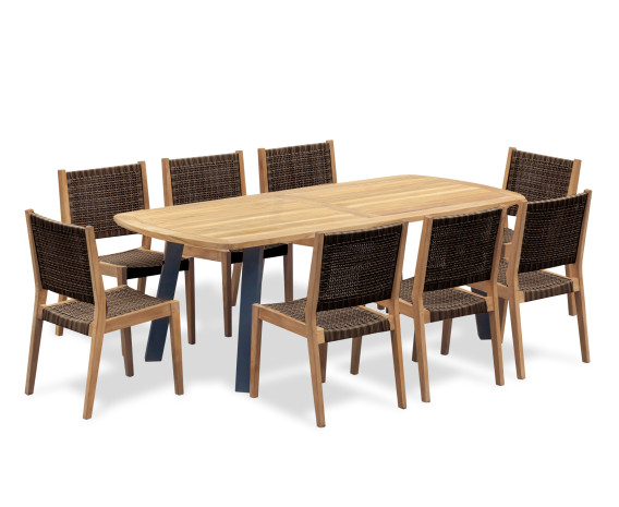Diskus Oval 2.2m Garden Table and 8 Lumo Woven Chairs Set