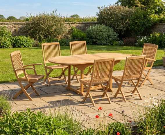 Oxburgh Single-Leaf Extending Teak Table and Folding Palma Chairs Set
