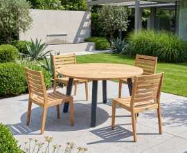 Diskus 4 Seater Teak & Metal 1.3m Dining Set with Solana Stacking Chairs