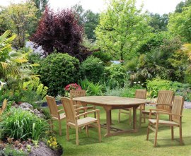 Oxburgh Extendable Outdoor Dining Set