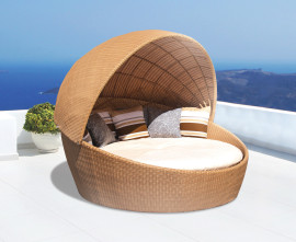 Large Loungers | Outdoor Daybeds | Rattan Furniture